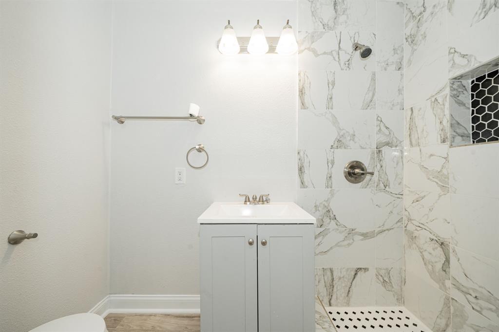 Orig Town Of Greenville - Residential