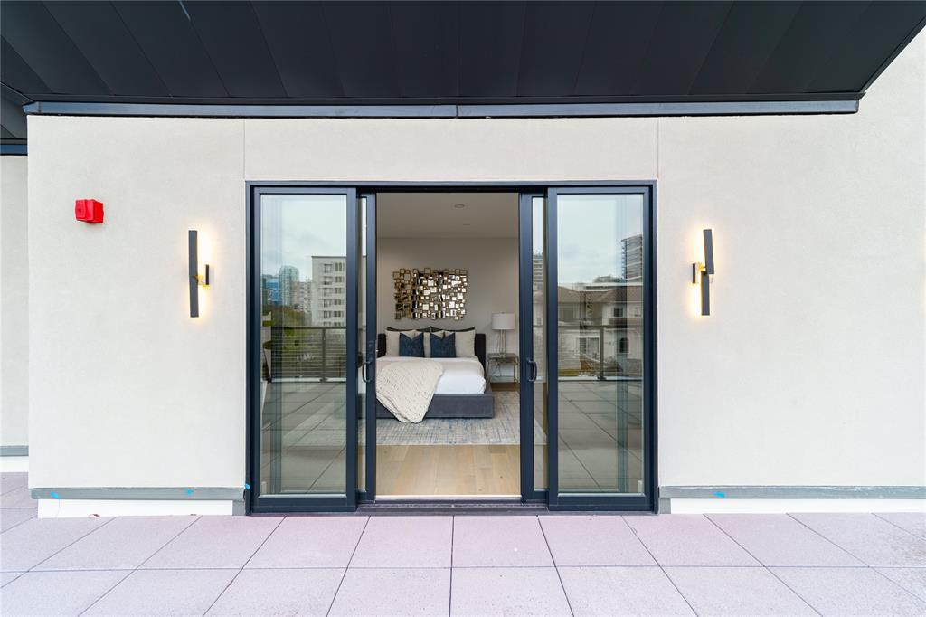 RESIDENCES AT ROUTH CONDOS - Residential