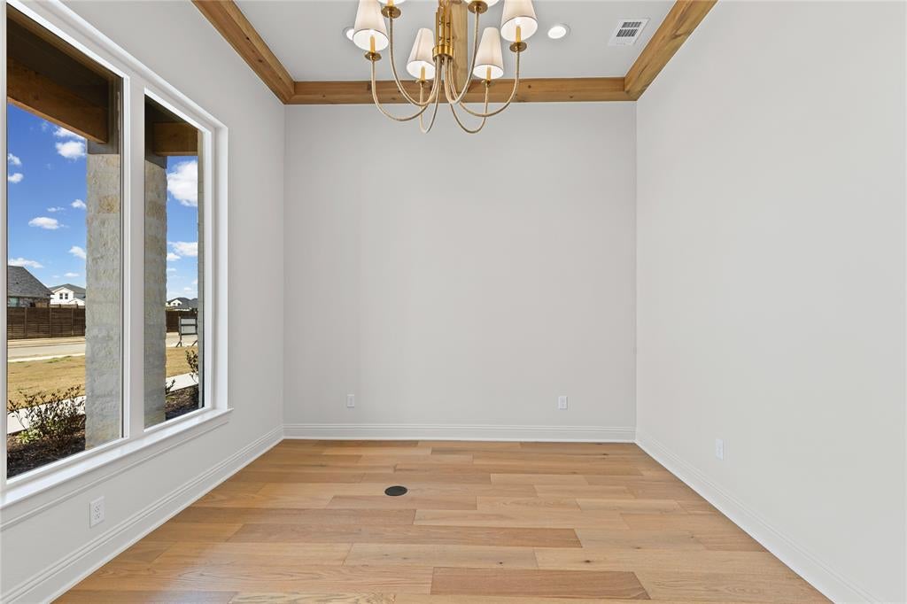 4720 Magnolia Trail