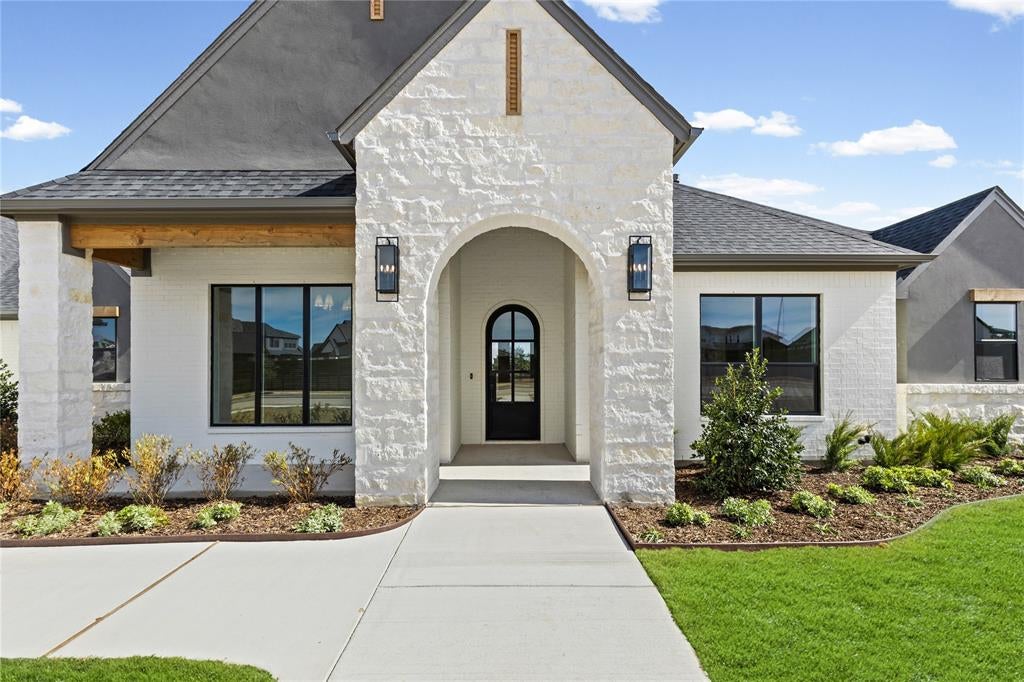 4720 Magnolia Trail