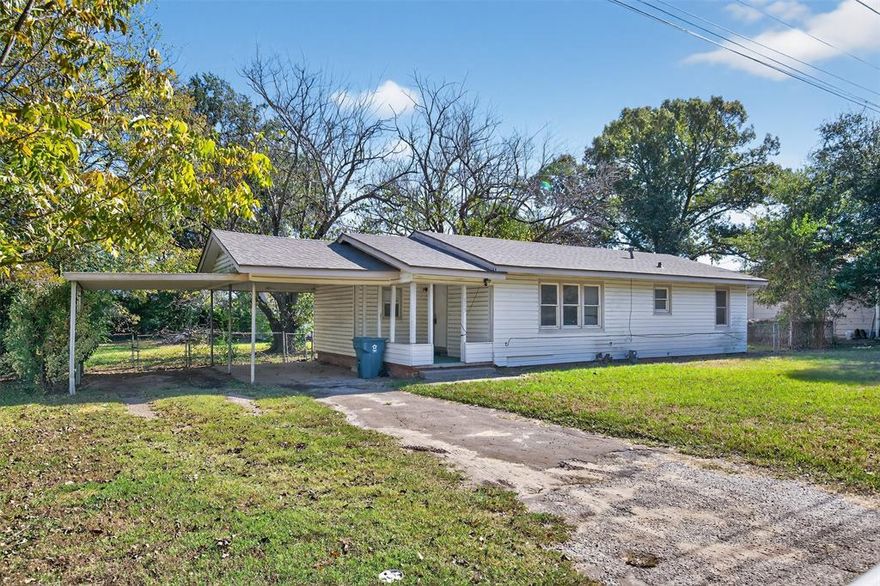 Great Beginnings!!! Great little starter home or investment property for the right individual(s). This is a 3 BR, 1 BA with a 2 car attached carport sitting on two lots within the fine city of Athens. Lots of possibilities here for the gifted DIY person(s) or simplify and return it to the community as a great rental property. Seller selling in AS-IS condition.