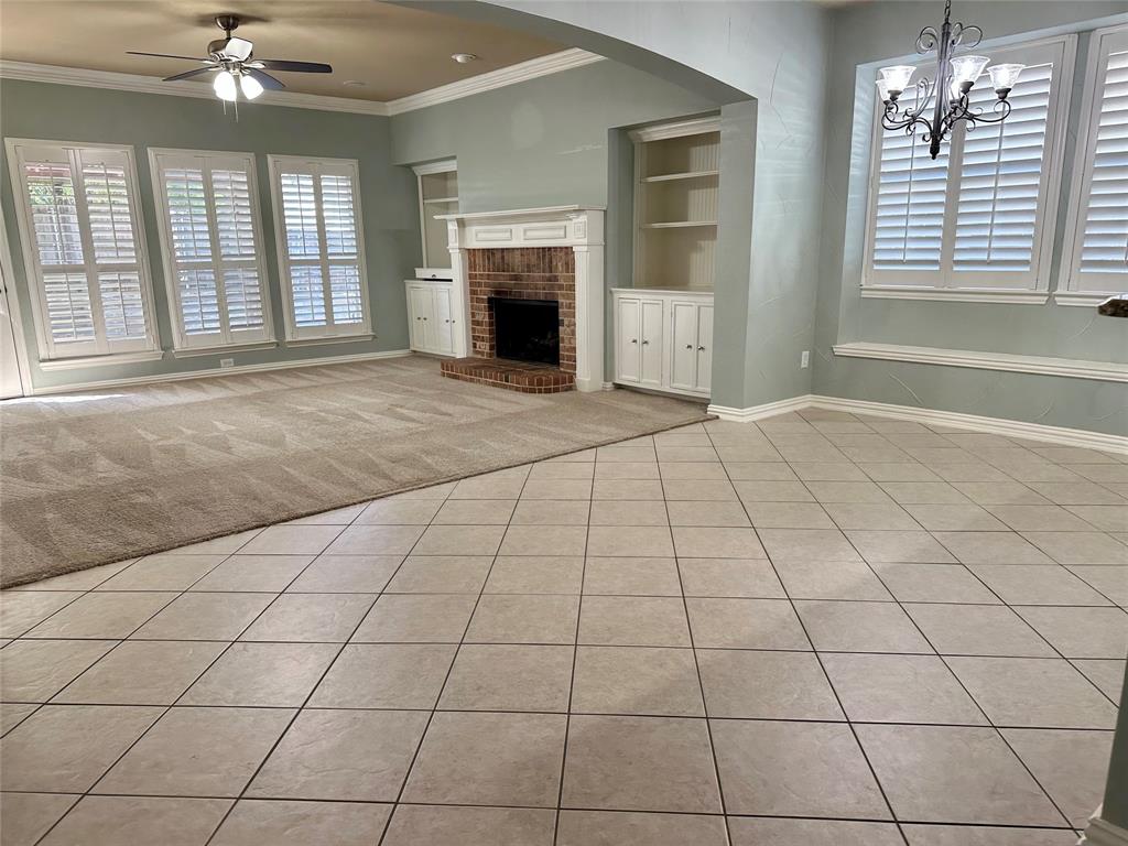 2305 Falls View Drive