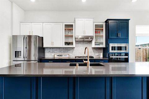 Tiny photo for 232 Freedom Trail, Forney, TX 75126 (MLS # 21041988)