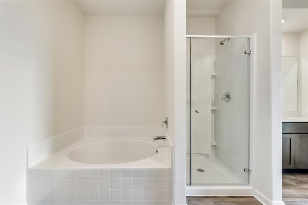 1529 Woodwinds Drive