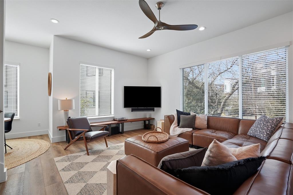 6000 Hudson Street 101