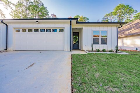 A home in Holly Lake Ranch