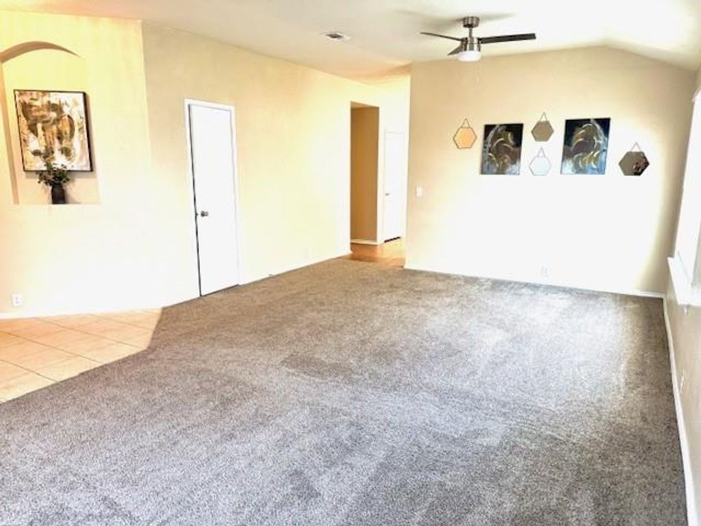 Photo of 1820 White Feather Lane, Fort Worth, TX 76131 (MLS # 21208203)