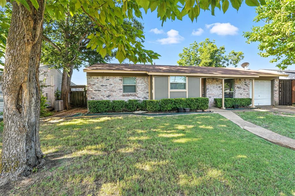 2916 Janet Way