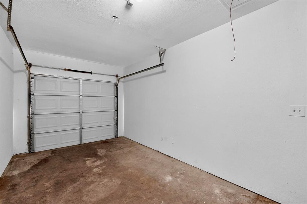 Russell Realty Companys 02 E - Residential