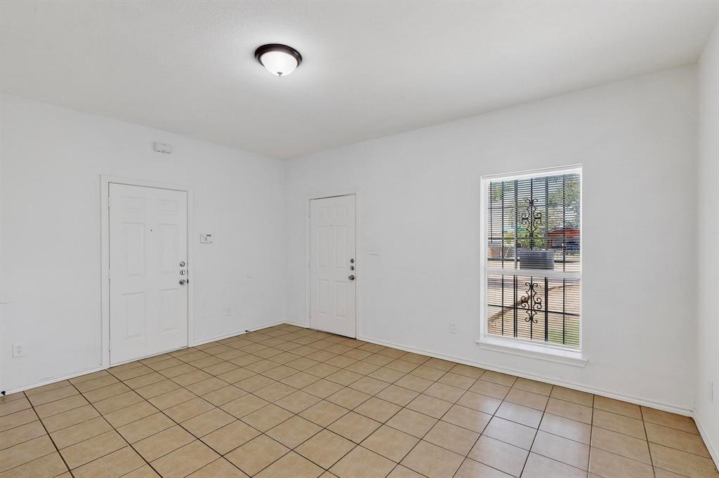 Russell Realty Companys 02 E - Residential