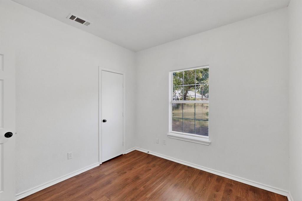 Russell Realty Companys 02 E - Residential