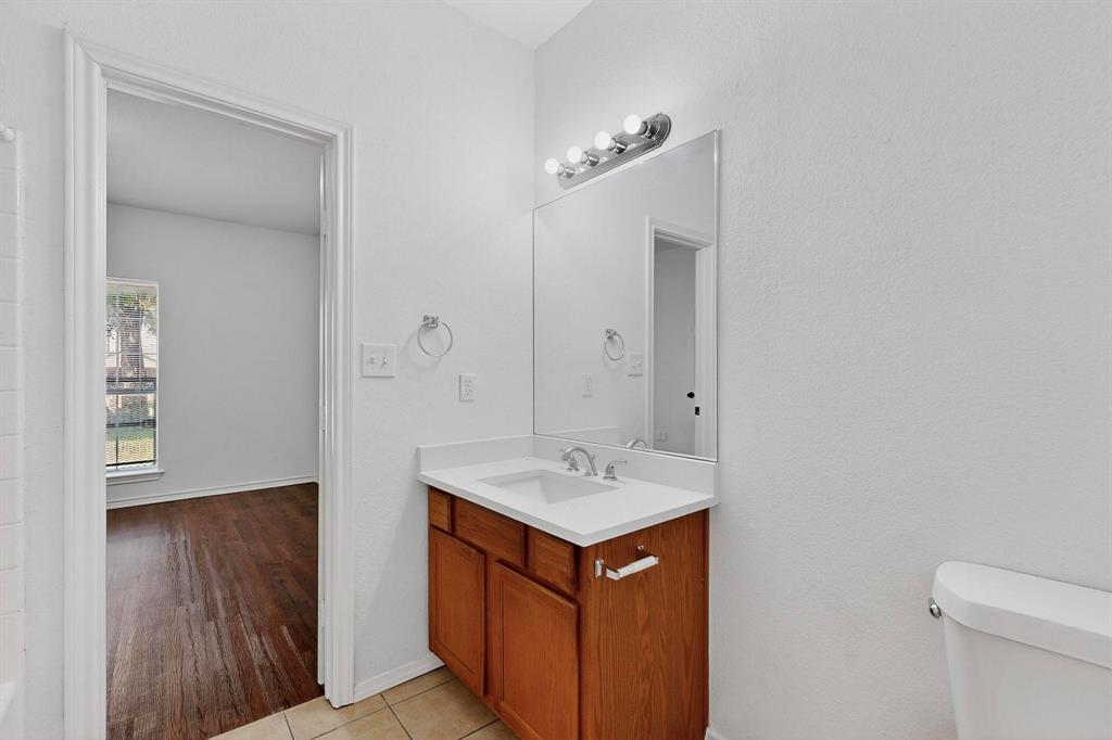 Russell Realty Companys 02 E - Residential