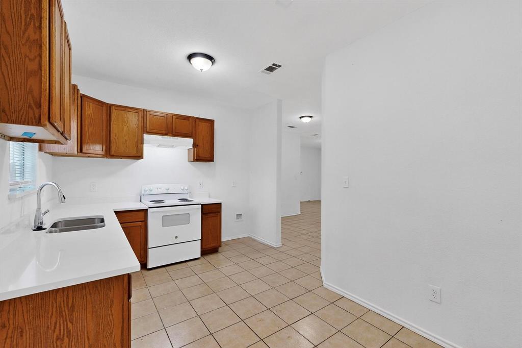 Russell Realty Companys 02 E - Residential