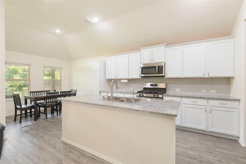 Hillstone Pointe Wes - Residential