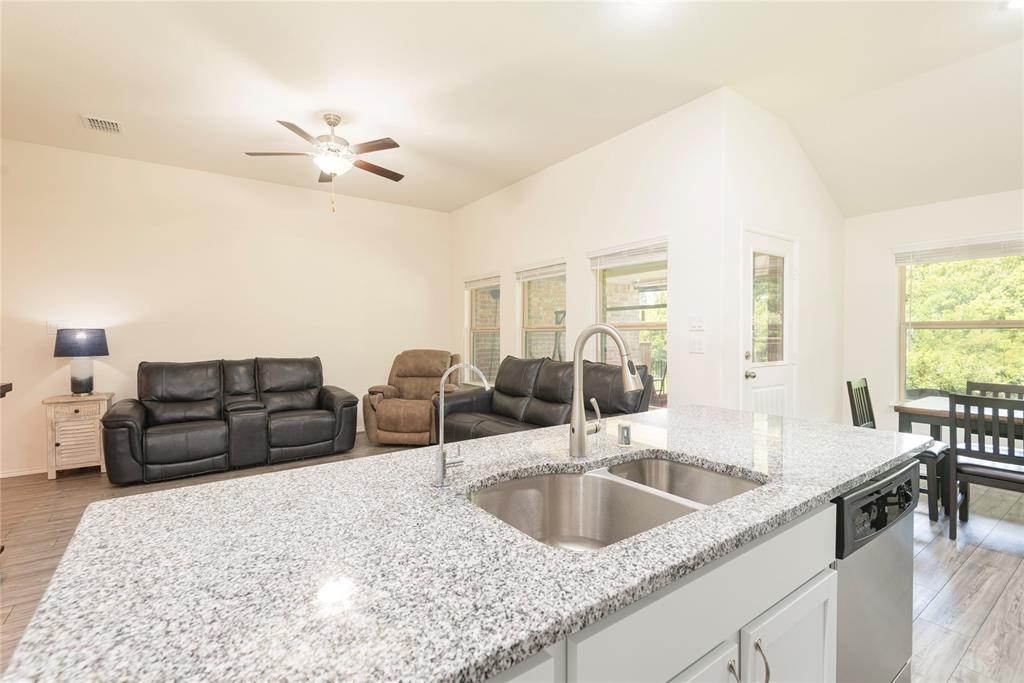 Hillstone Pointe Wes - Residential