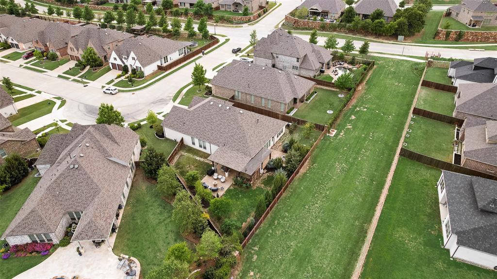 10800 Runner Oak Road