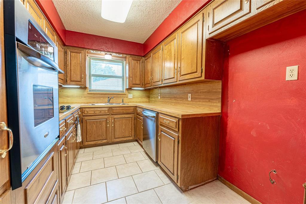 301 Hillcrest Drive