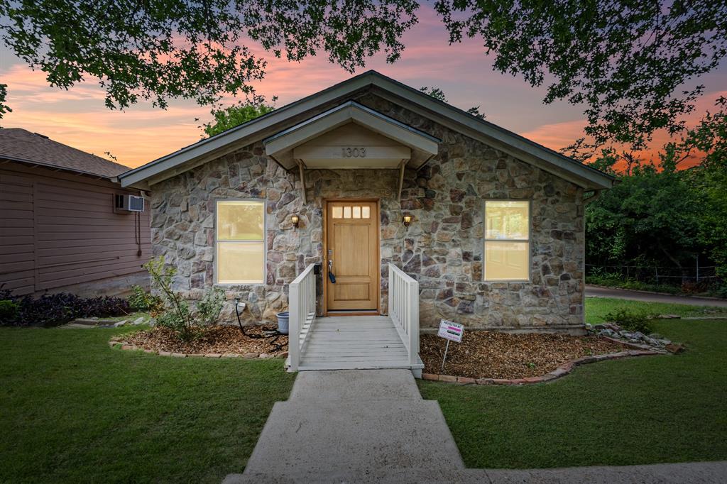 Cedar Oaks - Residential