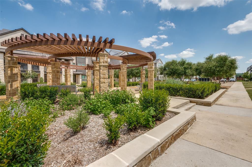 VIRIDIAN VILLAGE - Residential