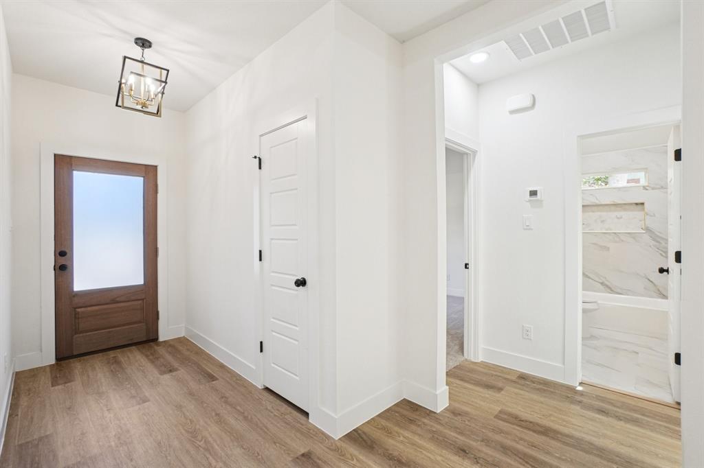 1310 E Myrtle Street