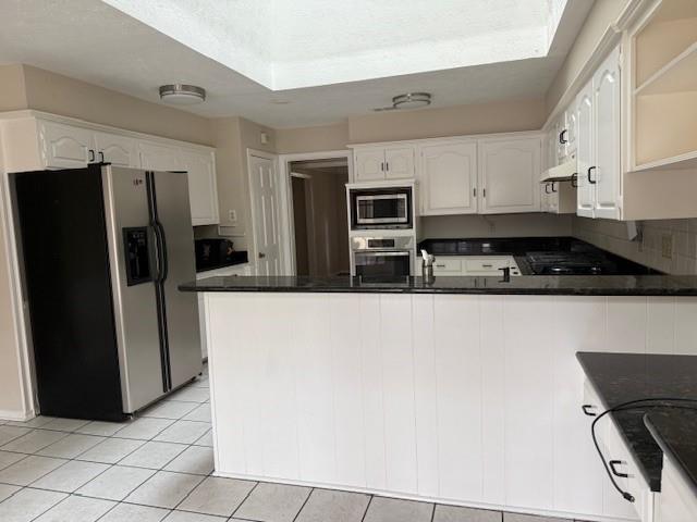 HIGHLANDS NORTH #01 - Residential Lease