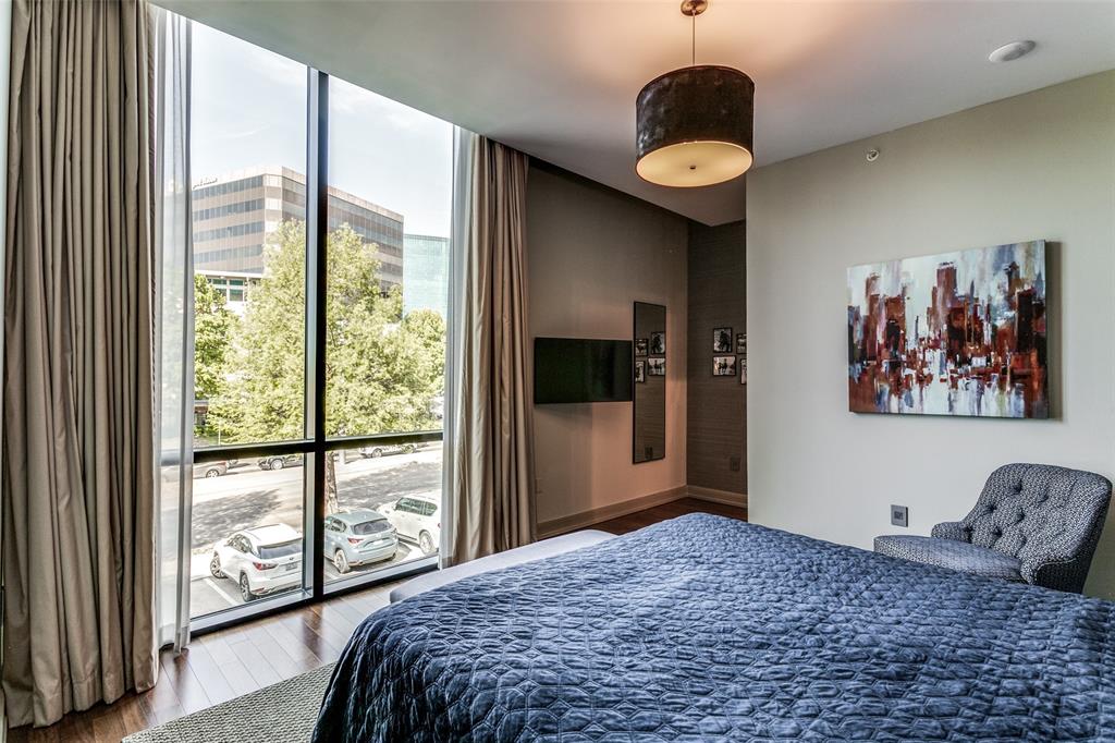 N Central Residences Condo - Residential