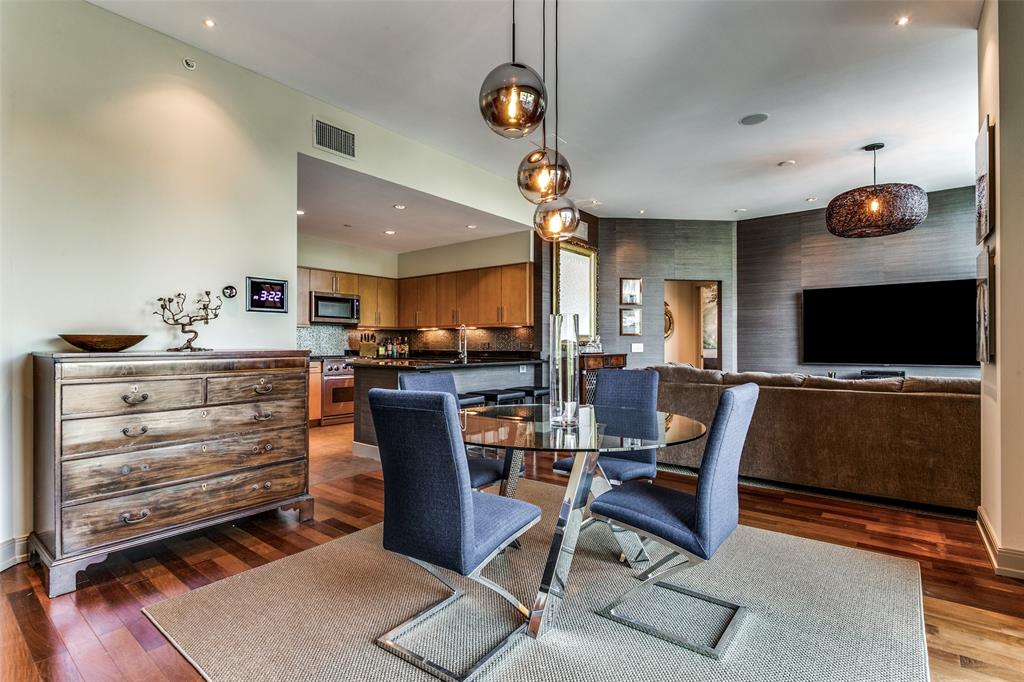 N Central Residences Condo - Residential