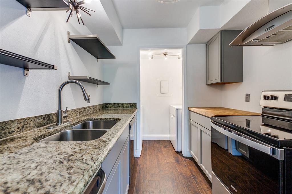 Woodlands 01 On Creek - Residential Lease