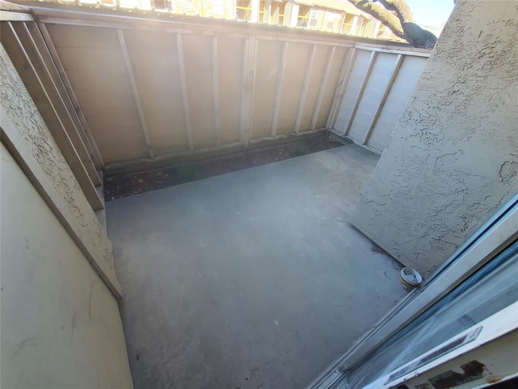 Creekbend Condo Ph 01-06 - Residential