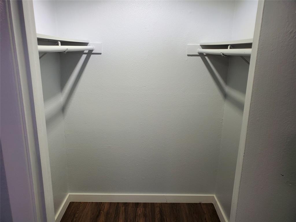 Creekbend Condo Ph 01-06 - Residential