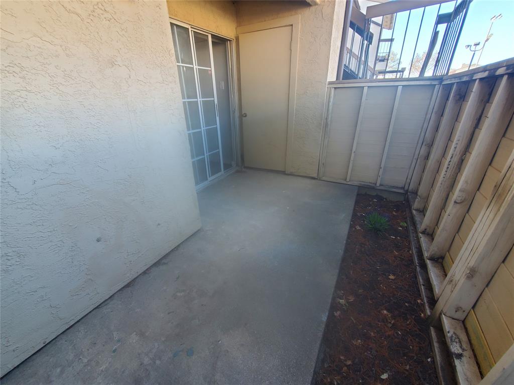 Creekbend Condo Ph 01-06 - Residential