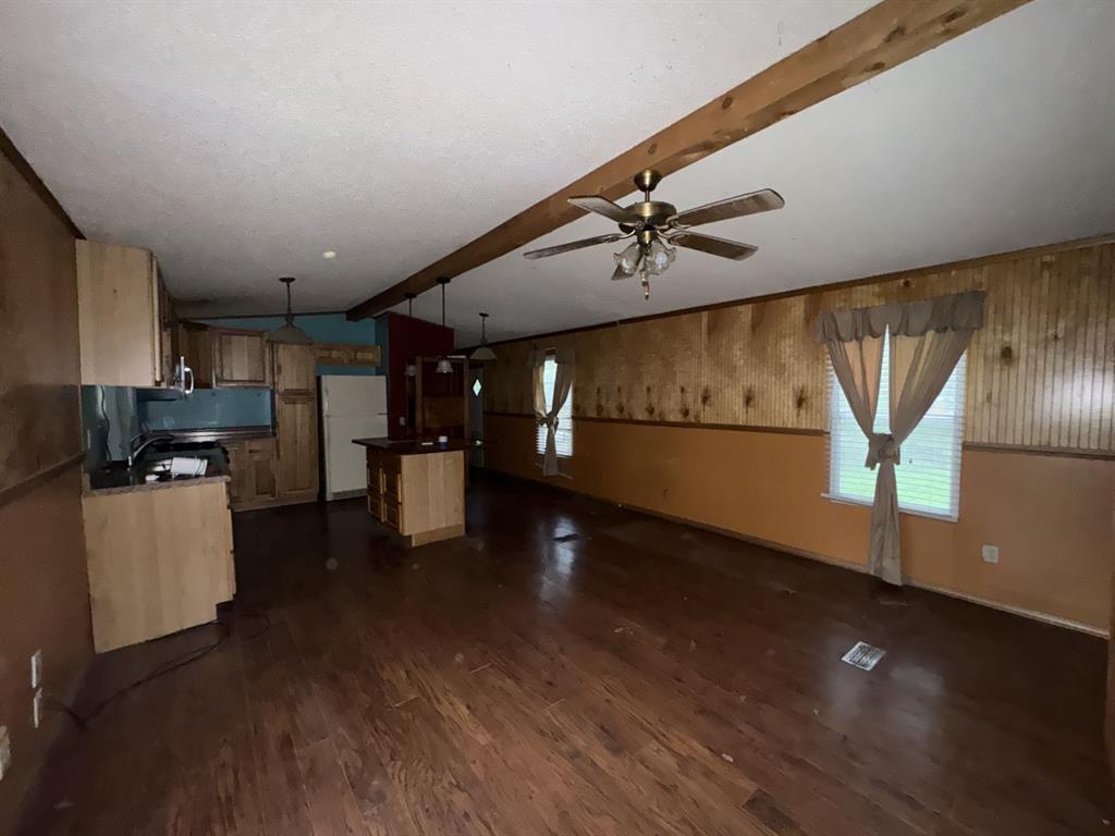 9949 Greentree Lane