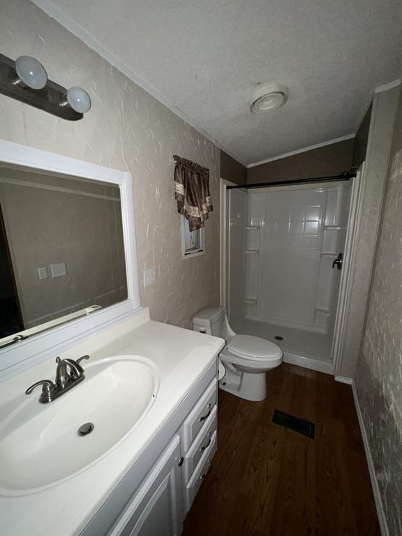 9949 Greentree Lane