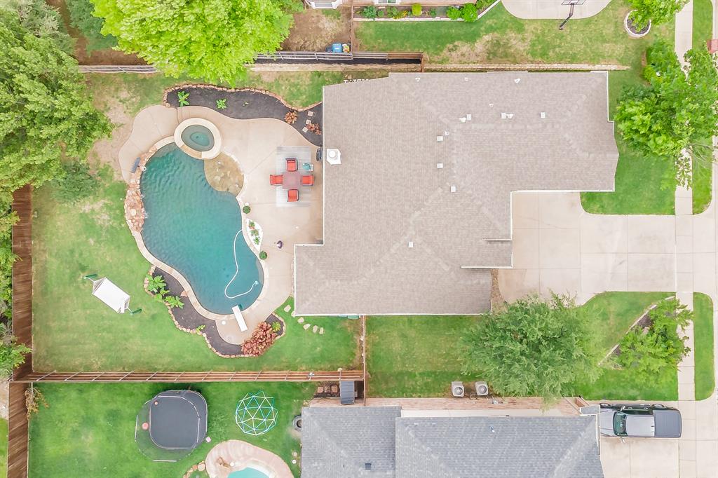 5309 Chatsworth Lane