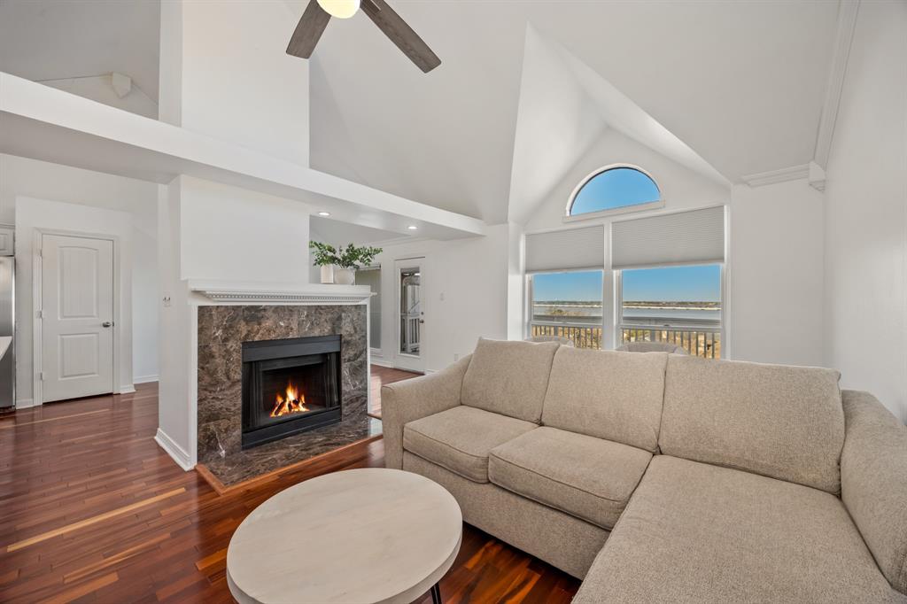 Chandlers Landing #18 - Residential