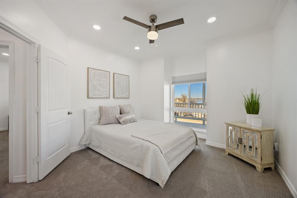 Chandlers Landing #18 - Residential