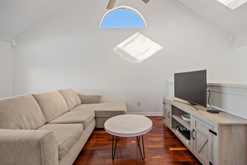 Chandlers Landing #18 - Residential