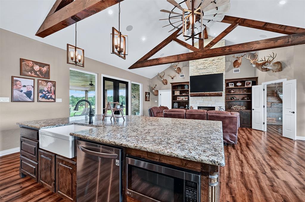 SLEE JOSEPH - Residential