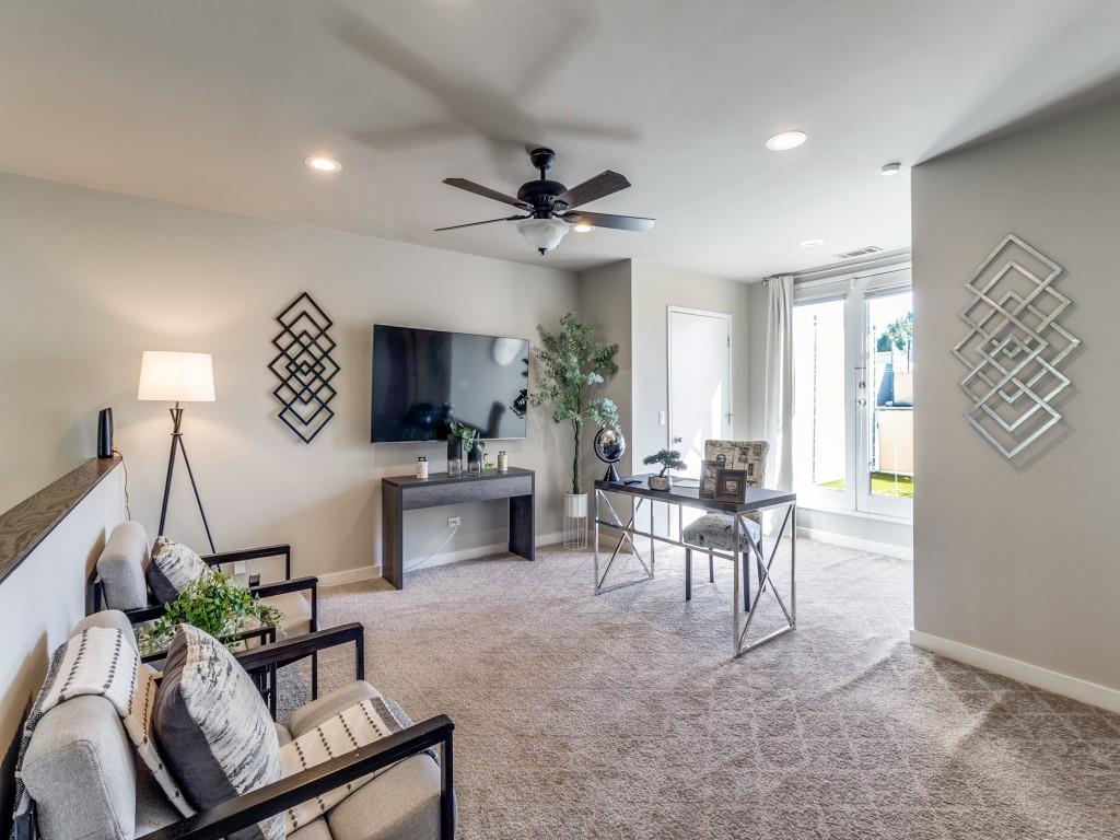 Parkwood Twnhms - Residential