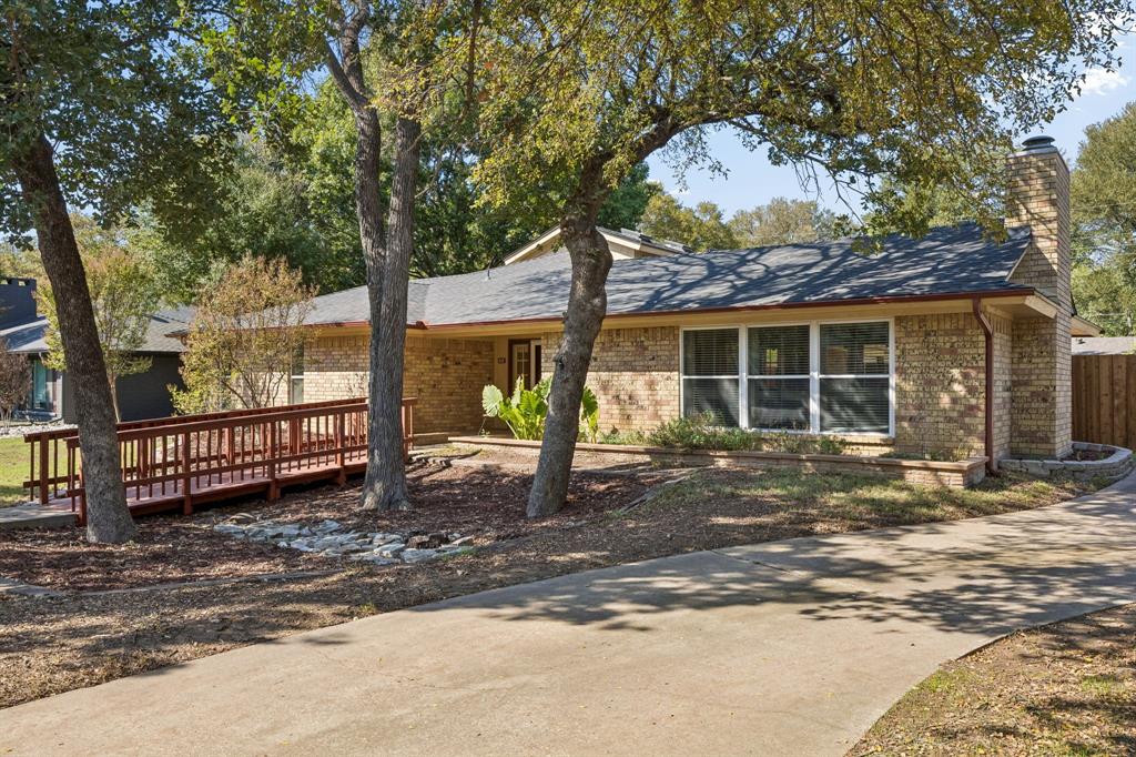 1501 Schumac Lane