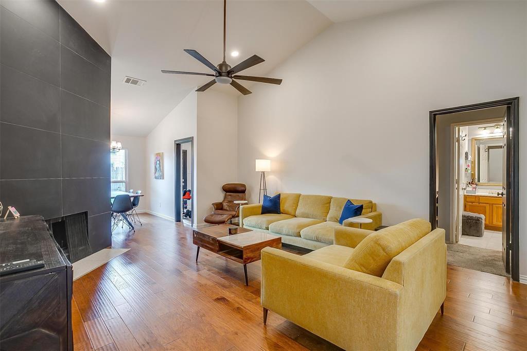 2620 Coldstream Drive