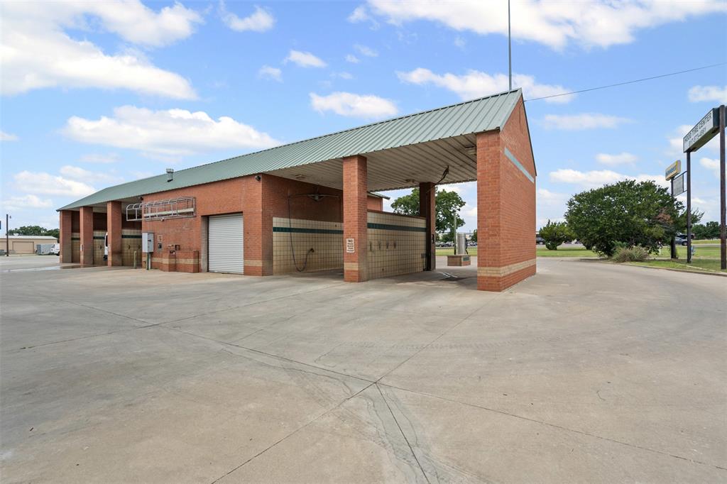 Southtown Plaza - Commercial Sale