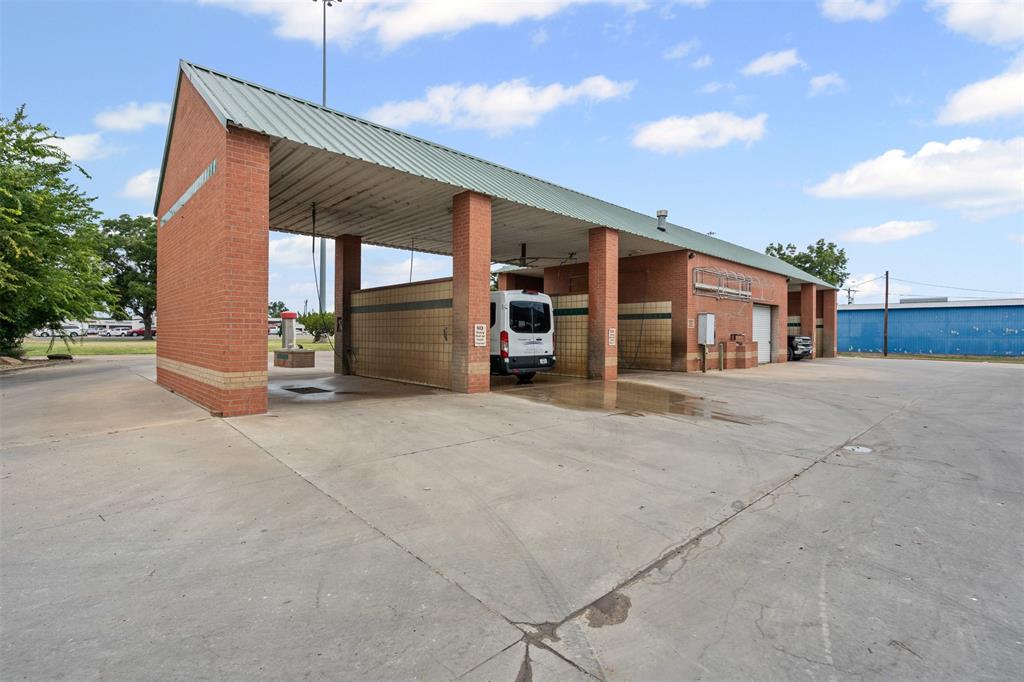 Southtown Plaza - Commercial Sale