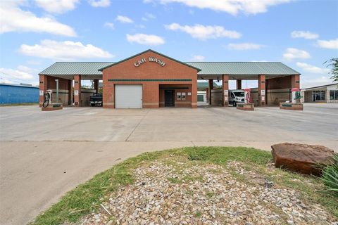 1433 N Plaza Drive Granbury TX 76048