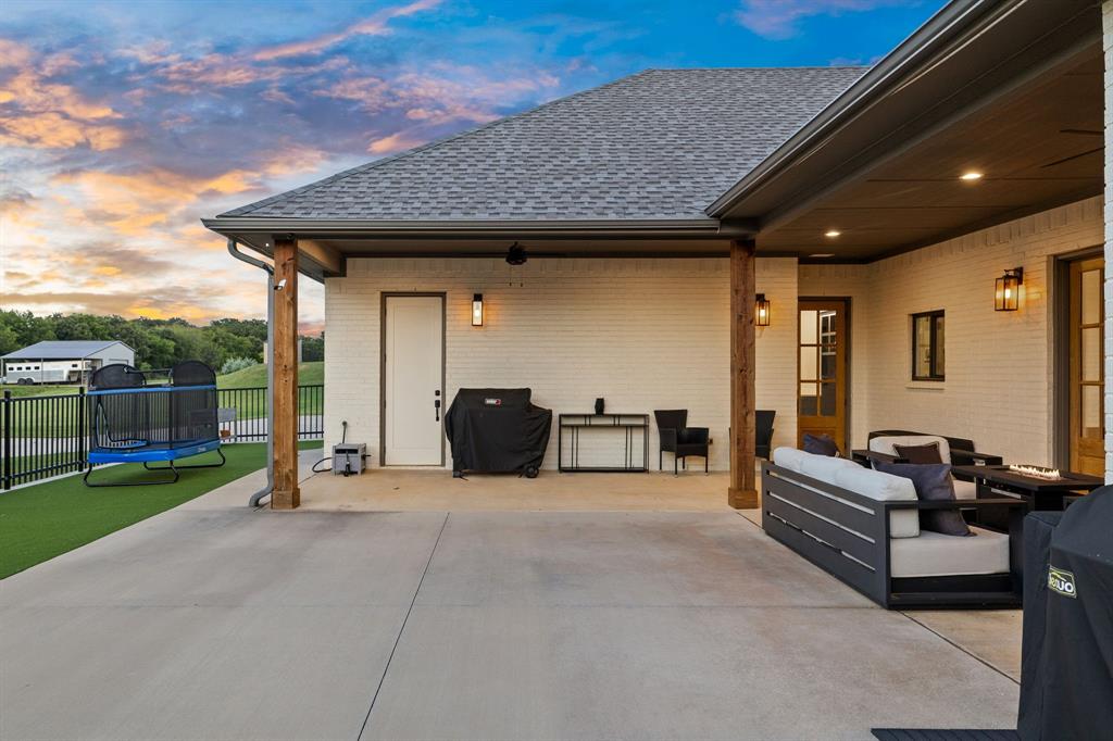 Aubrey Oaks - Residential