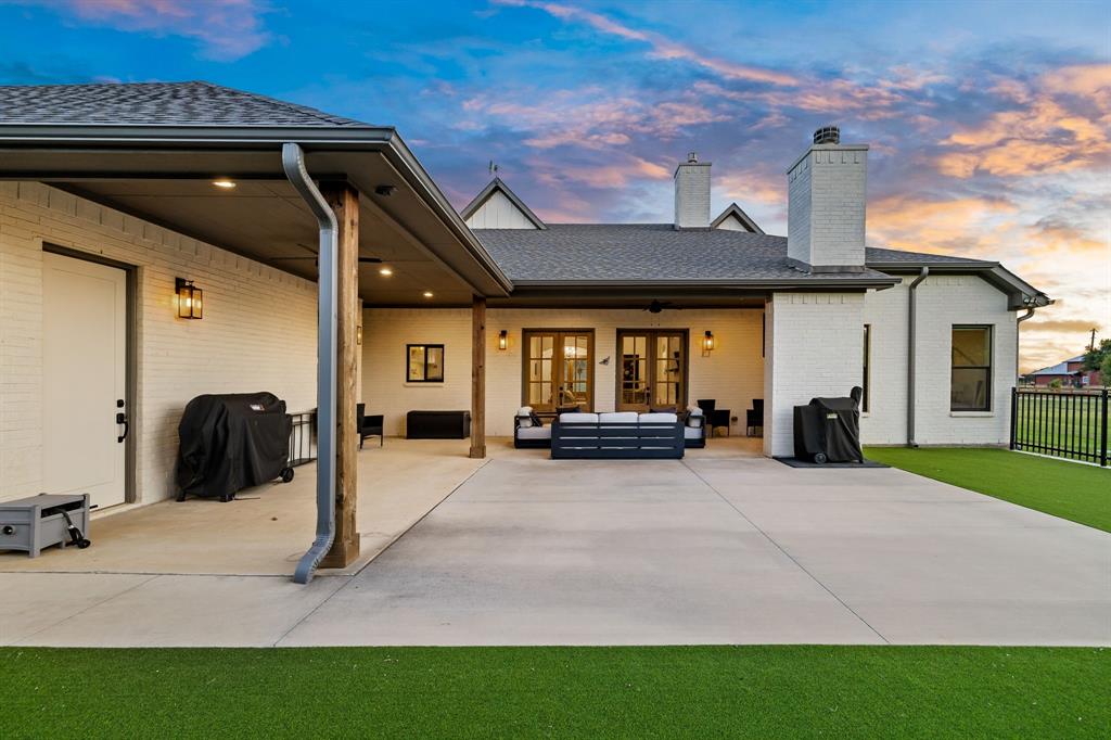 Aubrey Oaks - Residential