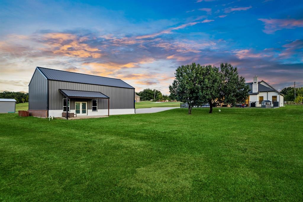 Aubrey Oaks - Residential