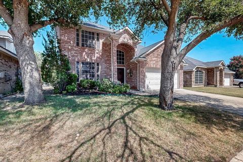 624 Babbling Brook Drive Saginaw TX 76179