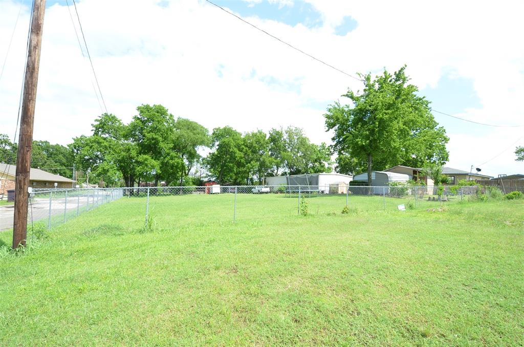 267 N Grand Saline Street