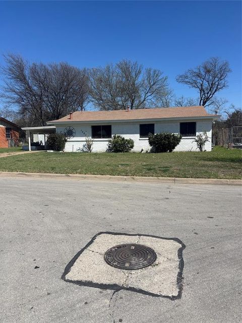 Tiny photo for 1561 Milmo Drive, Fort Worth, TX 76134 (MLS # 21197920)